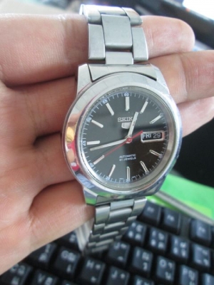 SEIKO 5 เครื่อง 7S26 ออโต้หลังเปลือย SEIKO 5 เครื่อง 7S26 ออโต้หลังเปลือย
