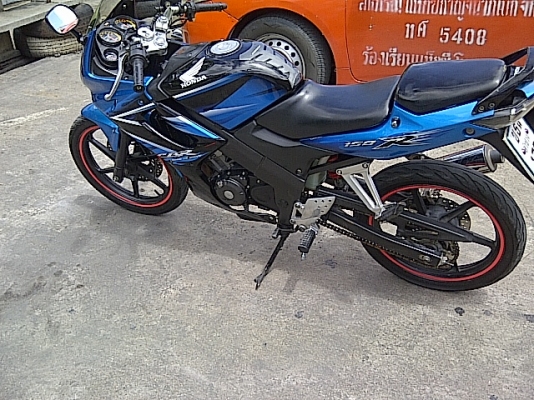 CBR150ปี51ไมล์เหลือง มือเดียว CBR150ปี51ไมล์เหลือง มือเดียว