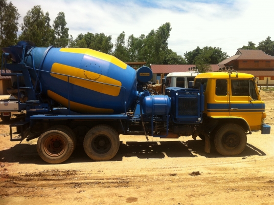 ขายรถโม่ปูน. F18. เครื่องเดิมเกียเดิมเอกสารเล่มพร้อมโอน. เจ้าของรถขายเองครับ. รถสวยพร้อมใช้งานครับ. เครื่องแน่่น. 089-7088772