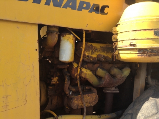 ต้องการขายรถบด ยี่ห้อ DYNAPAC รุ่น CA 15PD