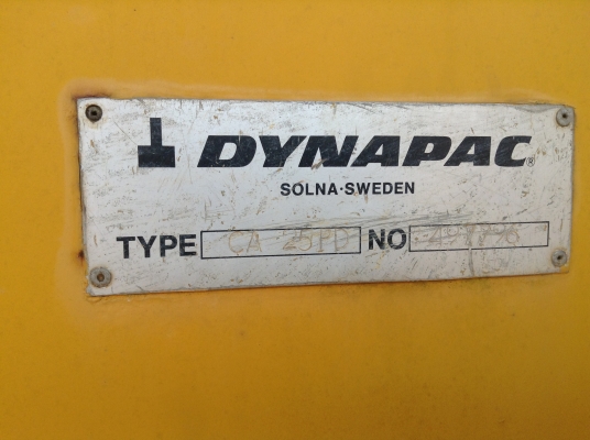ต้องการขายรถบด ยี่ห้อ DYNAPAC รุ่น CA 15PD