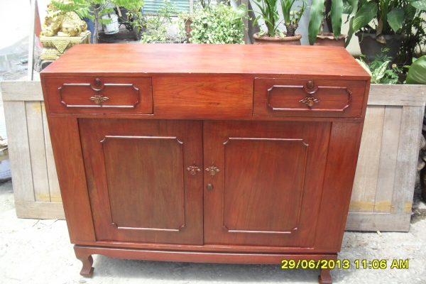 ขายตู้ไม้สักทอง