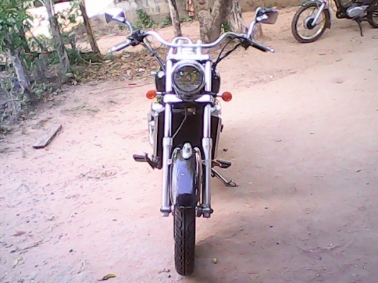 ขาย phantom 150 cc. สภาพดีเยี่ยม ลดราคาครับ 35000อยากขายทะเบียนหมด พ.ย.56 ชุดโอนครบ รถอยู่ขามแสง โคราช