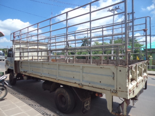 ขายรถ6ล้อฮีโน่FDช่วงยาว6เมตรเครื่องHO7C เบรกทิฟฟี พวงมาลัยเพาเวอร์