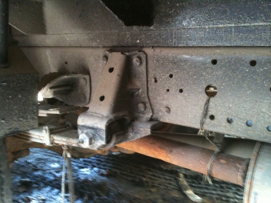 ขาย. Isuzu  npr59lu5fm.  115. แรง