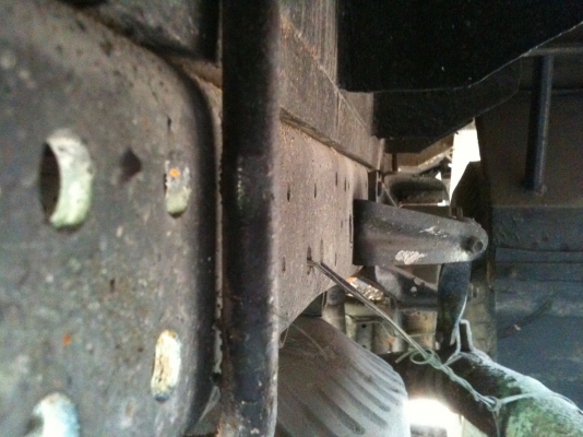 ขาย. Isuzu  npr59lu5fm.  115. แรง