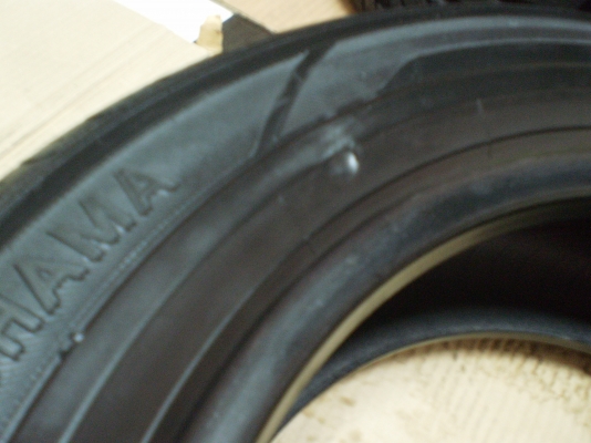 ขายยาง YOGOHAMA Earth-1 ปี12,11, ขายยาง YOGOHAMA Earth-1 ปี12,11,