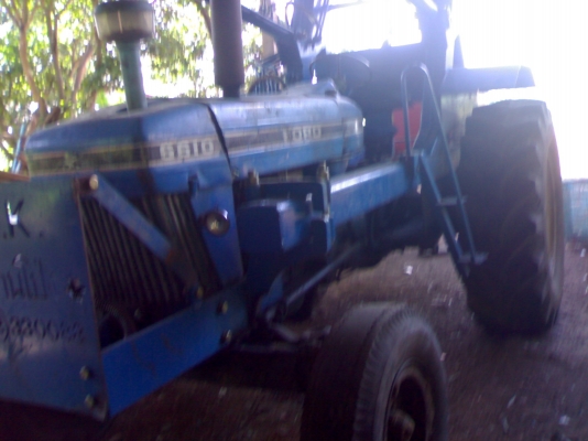 ขายรถไถFORD T1 ติดตัวคีบอ้อยสภาพสวยมากๆตัวคีบพึ่งติดมาใหม่ๆคับ ขายรถไถFORD T1 ติดตัวคีบอ้อยสภาพสวยมากๆตัวคีบพึ่งติดมาใหม่ๆคับ