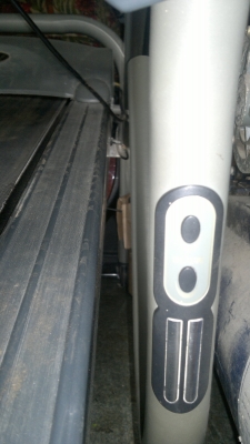 ขายลู่วิ่งไฟฟ้าราคาเบาๆใช้ได้ปรกติ รูปทรงดูดีไม่โบราณ