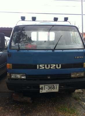 รถหกล้อ เครื่อง 115 แรงม้า สภาพดี รุ่น ISUZU