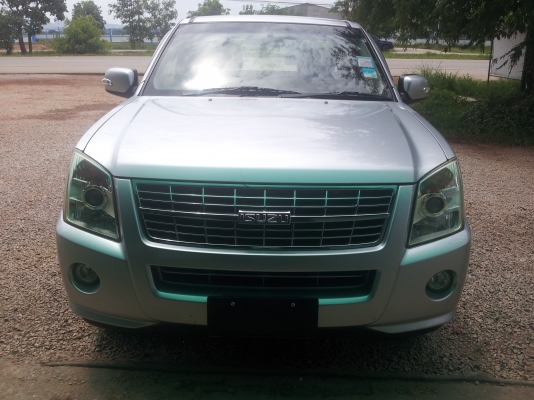 ขาย Isuzu Dmax Gold Serie  เครื่อง 2500ddi  itacสภาพสวย ใช้งานน้อย