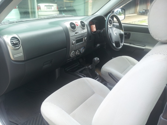 ขาย Isuzu Dmax Gold Serie  เครื่อง 2500ddi  itacสภาพสวย ใช้งานน้อย