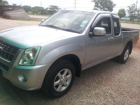 ขาย Isuzu Dmax Gold Serie  เครื่อง 2500ddi  itacสภาพสวย ใช้งานน้อย