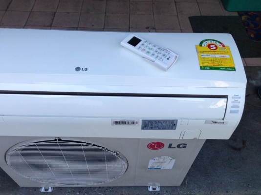 **** ขายแอร์ LG 12500 BTU สภาพใหม่มาก ****