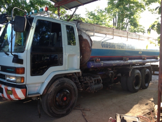 ขาย10ล้อRocky175แท้งค์น้ำมัน16000ลิตร ขาย10ล้อRocky175แท้งค์น้ำมัน16000ลิตร