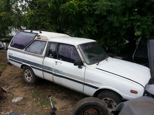 ขาย mazda familia