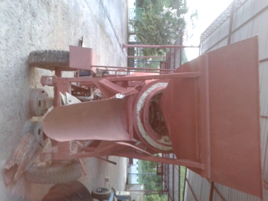 ขายรถโม่ปูน สองเพลา