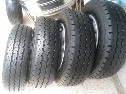 ขายล้อแม็กป้ายแดง Mitsubishi triton 15"x6" et46 5รู114.3 + ยางปี 13 พร้อมน็อตล้อเดิม  (081-3747940)