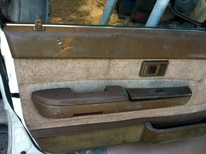 ขายประตูโตโยต้าเซิรฟ