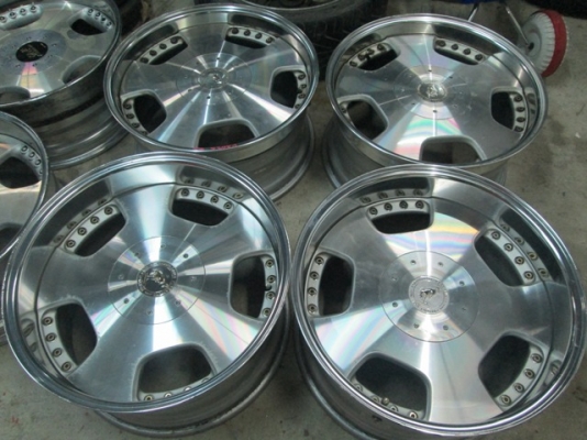 ขายล้อม้าทอง19