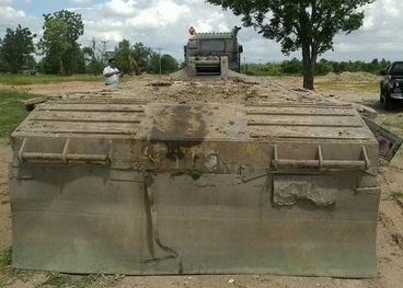 ขายด่วน หางโรเบท 2 เพลาความยาว 12 เมตรของอู่พนัส ปี 50 สภาพดีพร้อมใช้งานได้เลยครับ ช่วงล่างไม่มีแตกไม่มีบวม ยางสภาพดี 70\% พร้อมลากพร้อมบรรทุกได้เลย เอกสารทะเบียนภาษีครบพร้อมโอน ราคาต่อรองได้ครับ