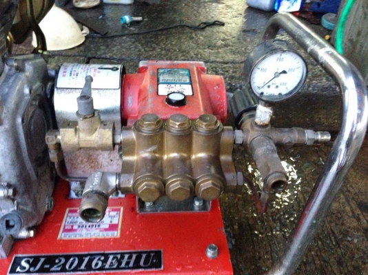 ขายปั๊มน้ำแรงดันสูง ครับเก่าญี่ปุ่นพร้อมใช้