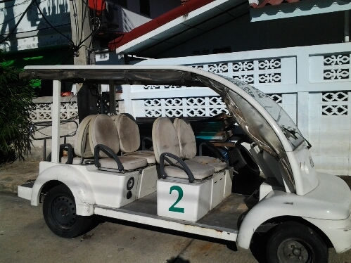 ขายรถกลอฟไฟฟ้า6ที่นั่งตามสภาพขาย29900สนใจ0853647170