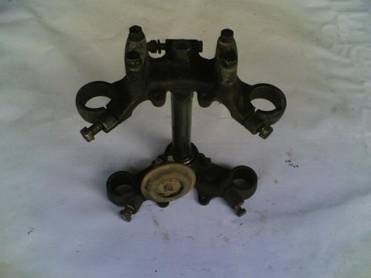 ขายอะไหร่ DT100 ของแท้ติดรถสนใจชิ้นไหนโทรสอบถามได้เลยครับราคายังไม่รวมส่งค่าส่งคิดตามจริง