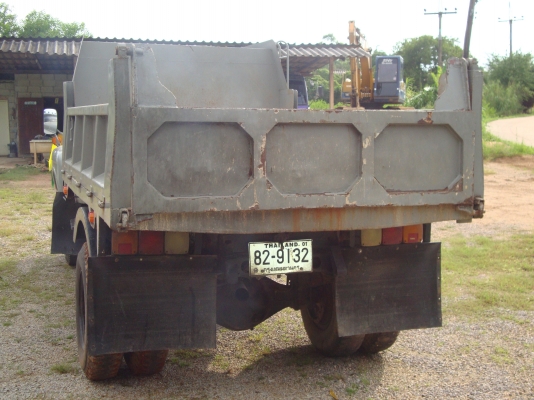 รถดั้มหัวยาว อีซุซุ TX รถดั้มหัวยาว อีซุซุ TX