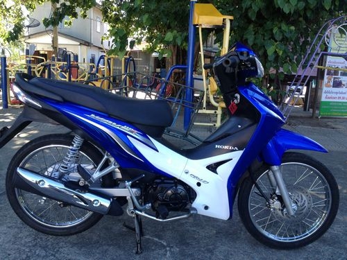 WAVE110iสตาร์จมือตัวใหม่ล่าสุดรถ10เดือนวิ่ง4xxxโลมีเล่มพร้อมโอน