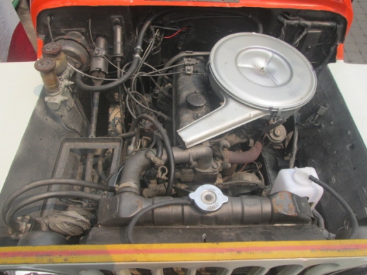 จิ๊ปเท่ห์ๆ