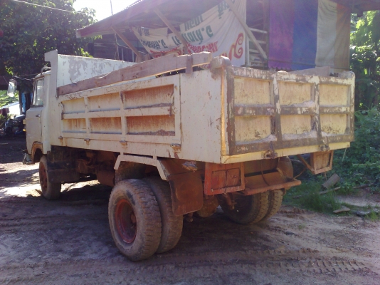 ขายรถบรรทุก 6 ล้อดั้ม HINO KM 310 เครื่อง WO6D-165 แรง 6 สูบสภาพพร้อมใช้ทะเบียนแจ้งจอดเตรื่องลงเล่มแล้วชุดโอนพร้อม