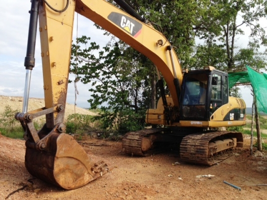 ขายด่วน..รถแบคโฮ CAT 320 D S/N 01291 ไมล์ 12,xxx ชั่วโมง รถสวย ไฟฟ้าครบ สถาพใหม่ มีแอร์เย็นฉ่ำ มีทะเบียนครบ.