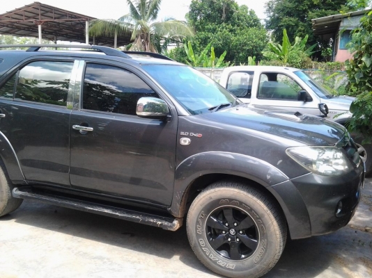 ขาย TOYOTA FORTUNER ขาย TOYOTA FORTUNER