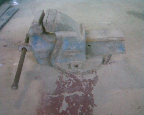 ปากกจับชิ้นงาน 4 นิ้ว