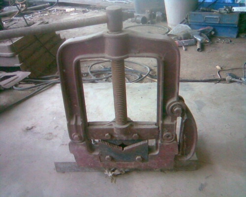 ตัวจับท่อ