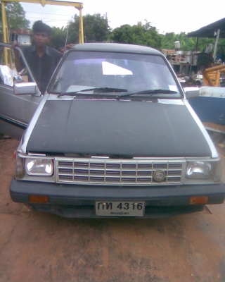 รถเก๋งนิสสัน รถเก๋งนิสสัน