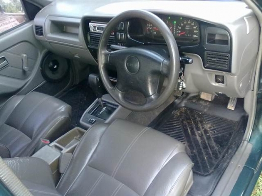 ขายดราก้อน2800 เกียร์AT โรงงาน ประหยัดๆ พุ่งๆแรงๆไม่ต่างอะไรกับเกียร์ธรรมดา ลองมาขับดูได้