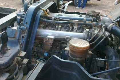 ขายด่วน 6 ล้อดั้มพ์ Isuzu 175 แรงชัชซี NRR