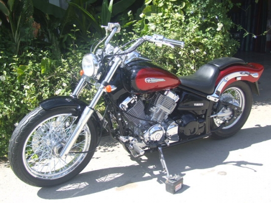 DRAGSTAR 400 CUSTOM y.99 เก็บงานใหม่ สีใหม่ทูโทน