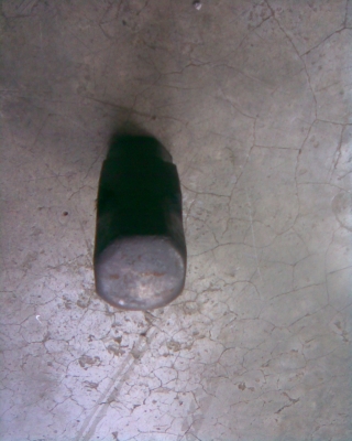 ขายเหมาหัวฆ้อนปอน และฆอ้นปอน ขนาด 4 ปอนเนื้อเหล็กดีครับขนาด 4  ปอน สวยๆครับเหมาไป 2 ตัวครับ +สงว่านมือรุ่นเก่าคุ้มครับราคานี้