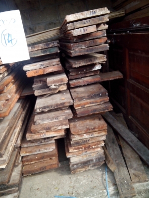 ไม้พื้นไม้มะค่าขนาดต่างๆครับ ไม้พื้นไม้มะค่าขนาดต่างๆครับ