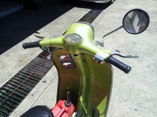 ขาย Vespa หัวโต เปลี่ยนเป็นหัวแบน + พร้อมโอน