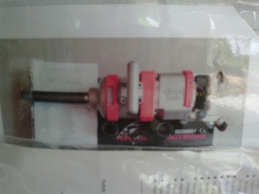 ขาย  บล๊อคลมใหญ่ ยี่ห้อ TUTA รุ่น TT828A