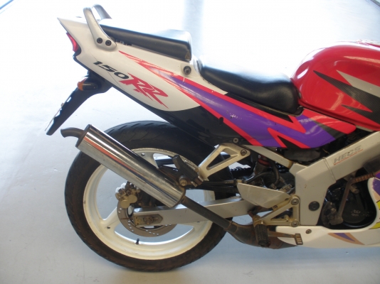 HONDA NSR 150 CC ขายด่วนลดสุดๆวันเดียวตัดใจขาย