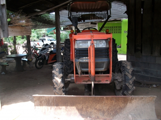 ขายด่วนรถไถคูโบต้าL4508 พร้อมอุปกรณ 3 รายการ พร้อมดันหน้า โรตารึ ผาน 6 ทุกอย่างตราช้าง รถสภาพพร้อมใช