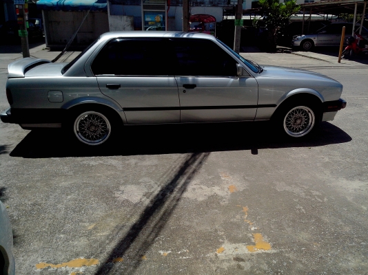 ถ้าหาอยู่ รีบเลย BMW 91 ติดแก๊ส หัวฉีด ถังโดนัท ถ้าหาอยู่ รีบเลย BMW 91 ติดแก๊ส หัวฉีด ถังโดนัท