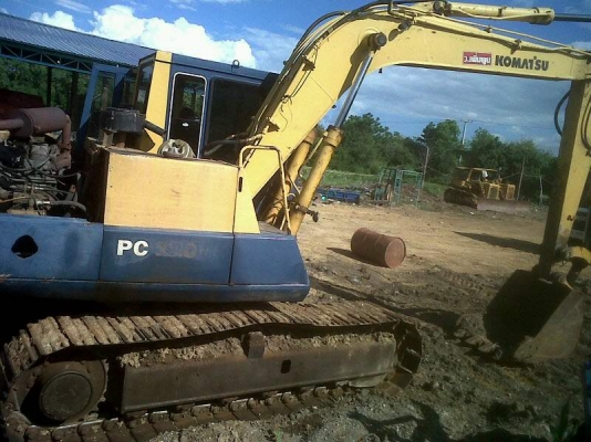 ขายโคมัสซุPC120-3 ราคา 550,000 บาท ขายโคมัสซุPC120-3 ราคา 550,000 บาท