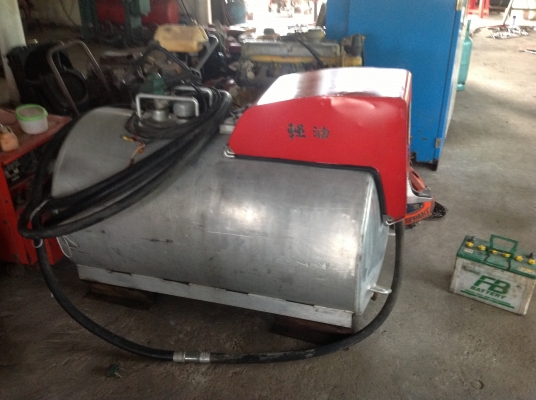 ขายถังน้ำมันอะลูมิเนียมเคลื่อนที่พร้อมหัวจ่ายเก่าญี่ปุ่น ขนาด 490 ลิตร ใช้ไฟ 12 v ยังไม่เคยใช้งานในไทยสภาพสวยมากๆ ขายถังน้ำมันอะลูมิเนียมเคลื่อนที่พร้อมหัวจ่ายเก่าญี่ปุ่น ขนาด 490 ลิตร ใช้ไฟ 12 v ยังไม่เคยใช้งานในไทยสภาพสวยมากๆ