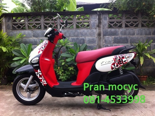 ขาย yamaha fiore สีขาวเเดงดำ ปี2556